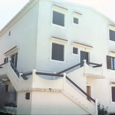 Apartment Apartman Spavalo